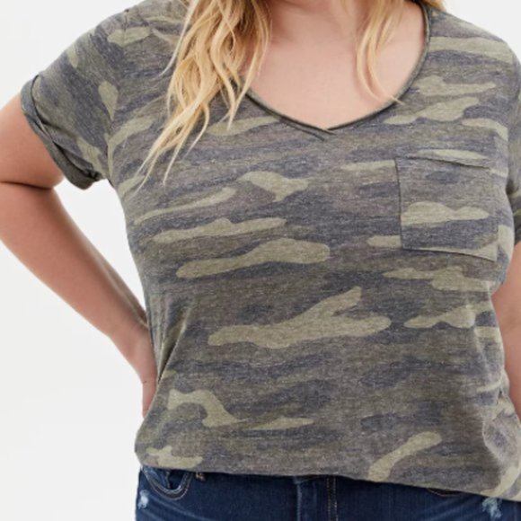 torrid Tops - NWT - TORRID TRIBLEND CAMO TEE - Sz 1X